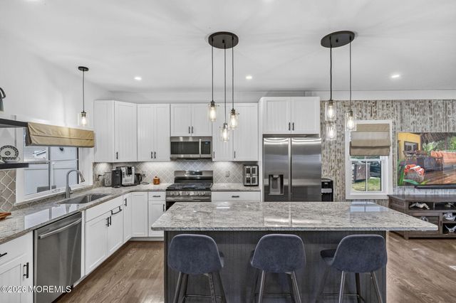1042 4th Avenue, West Belmar, NJ 07719