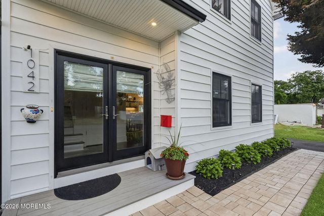 1042 4th Avenue, West Belmar, NJ 07719