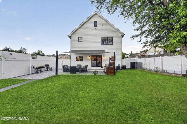 1042 4th Avenue, West Belmar, NJ 07719