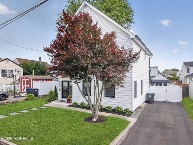 1042 4th Avenue, West Belmar, NJ 07719