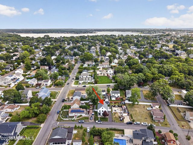 1042 4th Avenue, West Belmar, NJ 07719