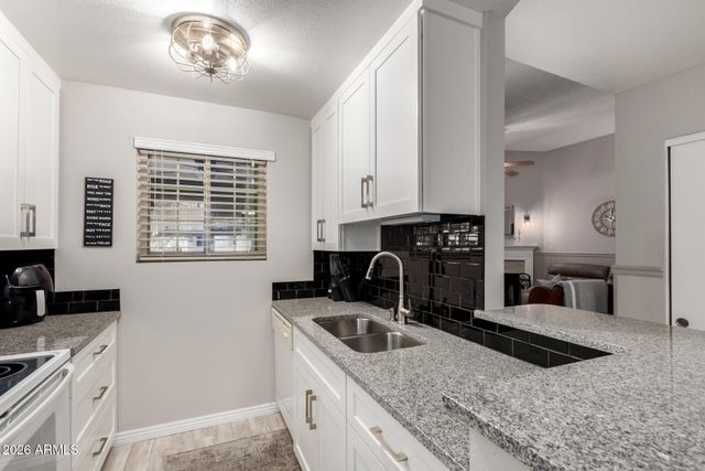 8140 N 107TH Avenue 112, Peoria, AZ 85345