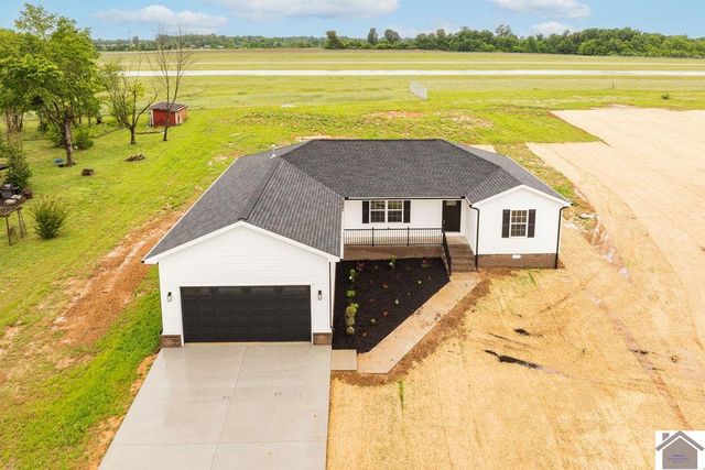 471 Twin Hills Rd, Mayfield, KY 42066