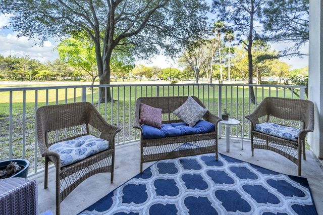 4207 Indian Bayou Trail 2114, Destin, FL 32541