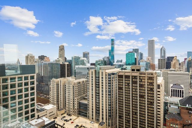 161 E Chicago Avenue 31E, Chicago, IL 60611