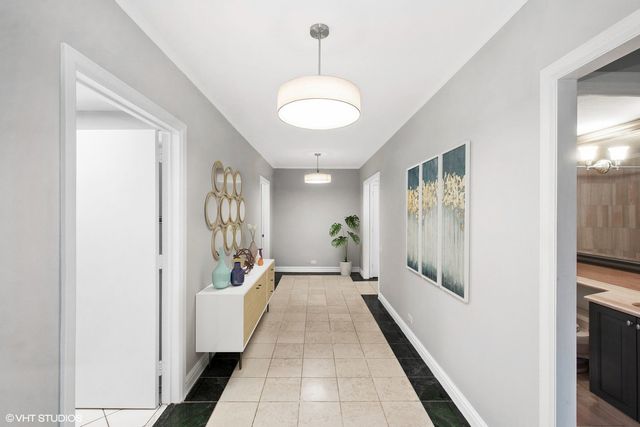 161 E Chicago Avenue 31E, Chicago, IL 60611