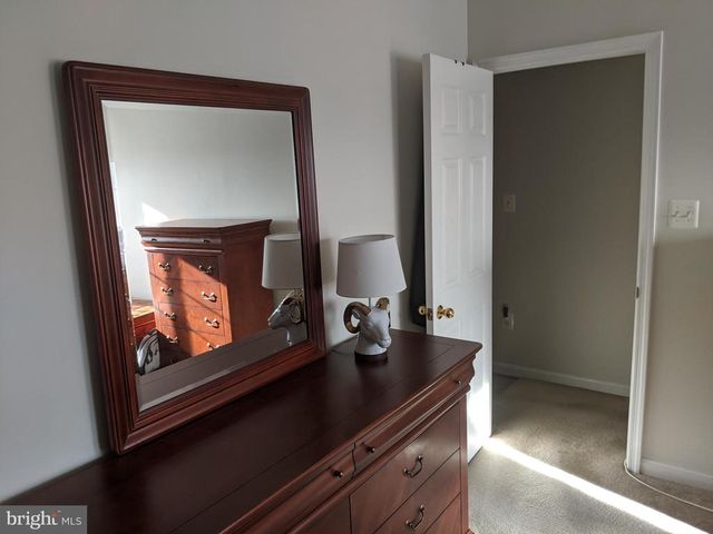 635 Waterloo Rd Apt 231, Warrenton, VA 20186