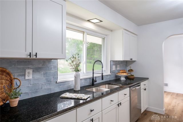 1746 Grange Hall Road, Beavercreek, OH 45432