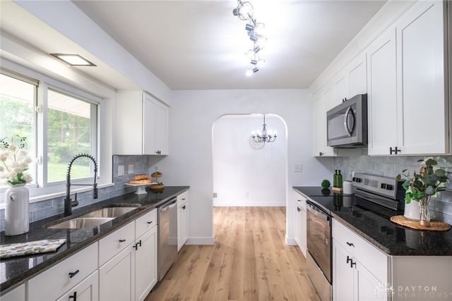1746 Grange Hall Road, Beavercreek, OH 45432