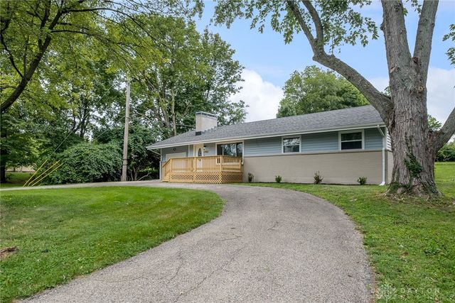 1746 Grange Hall Road, Beavercreek, OH 45432