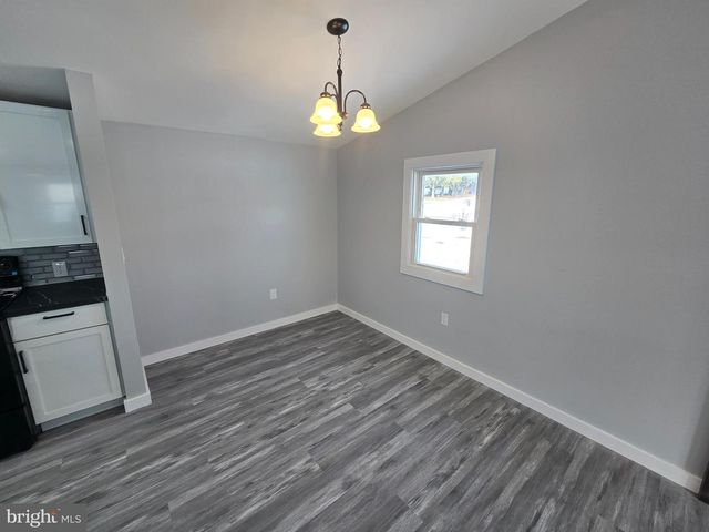 1659 WOOD CREST LN, Glen Rock, PA 17327