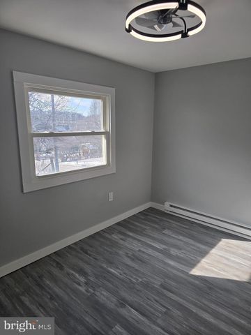 1659 WOOD CREST LN, Glen Rock, PA 17327