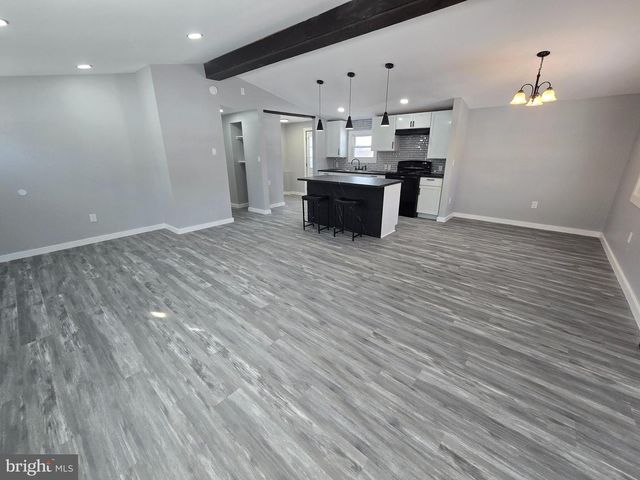 1659 WOOD CREST LN, Glen Rock, PA 17327