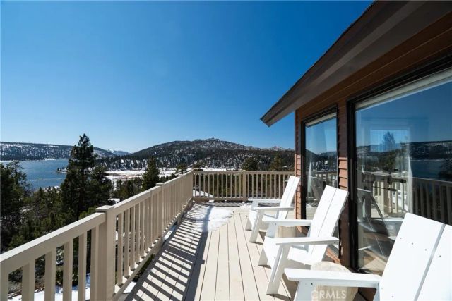 955 Deer Trail Lane, Fawnskin, CA 92333