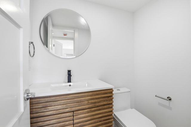 1023 Guildford B, Boca Raton, FL 33434