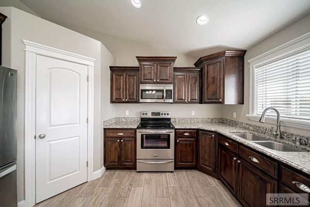 1142 Portalstone Drive, Idaho Falls, ID 83401