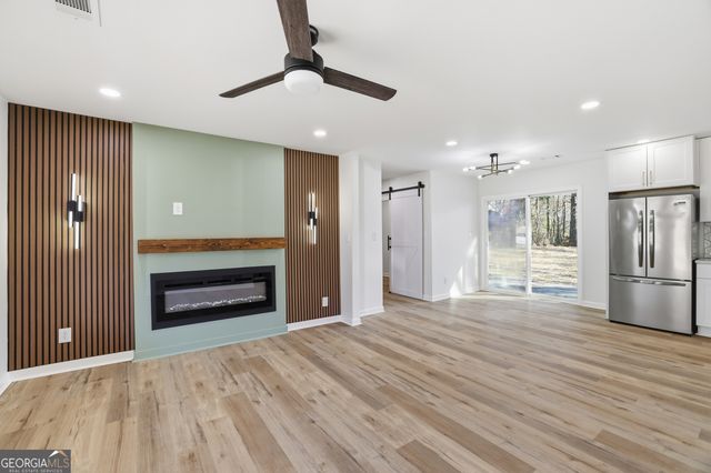 9068 Gatewood Drive, Jonesboro, GA 30238