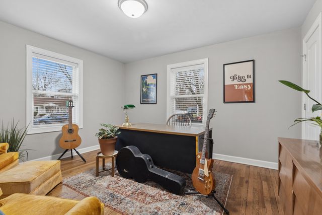 207 Glen Avenue, Crystal Lake, IL 60014