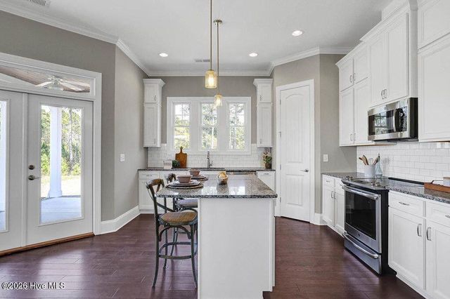 145 Spicer Lake Drive, Holly Ridge, NC 28445