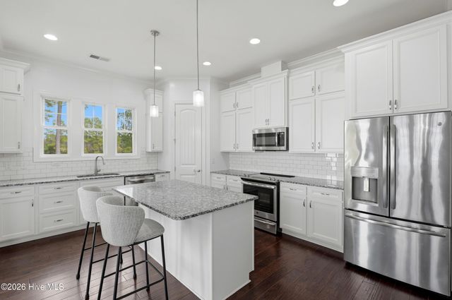 145 Spicer Lake Drive, Holly Ridge, NC 28445