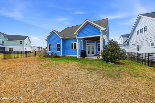 145 Spicer Lake Drive, Holly Ridge, NC 28445