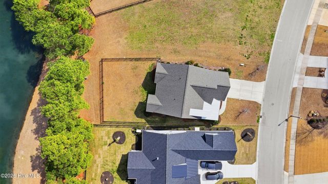 145 Spicer Lake Drive, Holly Ridge, NC 28445