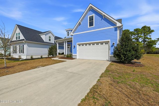 145 Spicer Lake Drive, Holly Ridge, NC 28445