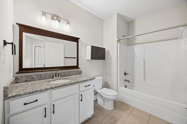 5 Winchester Drive 51, Rossville, GA 30741