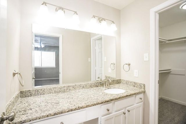 16751 Dew Drop Lane, Houston, TX 77095