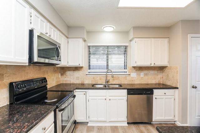 16751 Dew Drop Lane, Houston, TX 77095