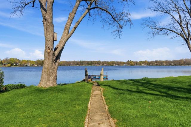 10317 195th AVENUE, Bristol, WI 53104