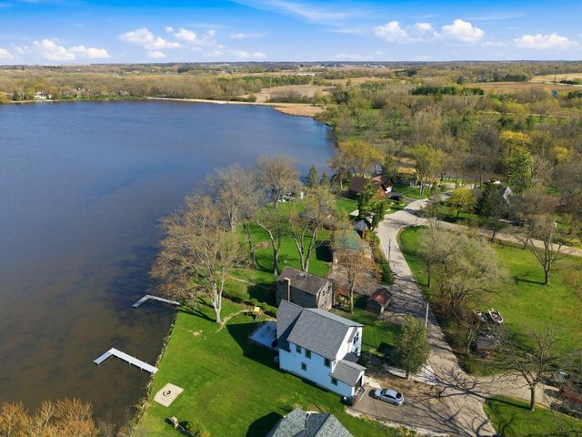 10317 195th AVENUE, Bristol, WI 53104