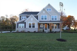 25 Wadestone Lane, Springboro, OH 45066