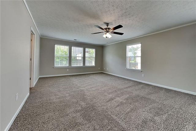 3118 Farmstead Court, Grayson, GA 30017