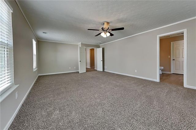 3118 Farmstead Court, Grayson, GA 30017