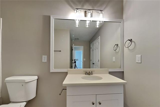 3118 Farmstead Court, Grayson, GA 30017
