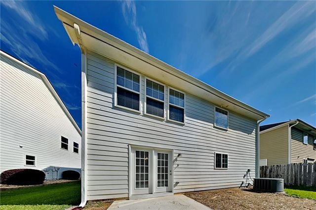 3118 Farmstead Court, Grayson, GA 30017