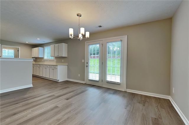 3118 Farmstead Court, Grayson, GA 30017
