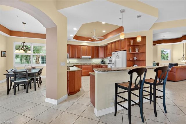 5957 Tarpon Gardens CIR # 202, Cape Coral, FL 33914