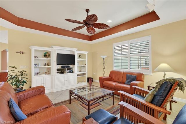 5957 Tarpon Gardens CIR # 202, Cape Coral, FL 33914