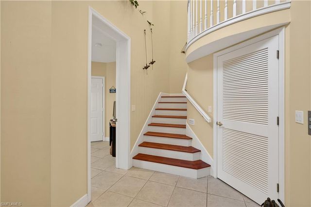5957 Tarpon Gardens CIR # 202, Cape Coral, FL 33914
