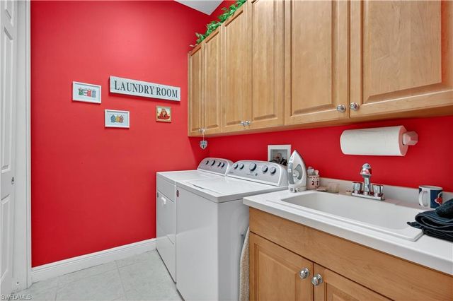 5957 Tarpon Gardens CIR # 202, Cape Coral, FL 33914