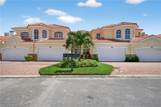 5957 Tarpon Gardens CIR # 202, Cape Coral, FL 33914