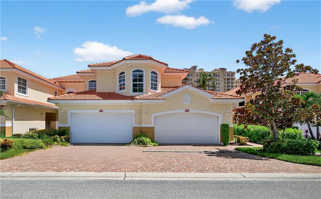 5957 Tarpon Gardens CIR # 202, Cape Coral, FL 33914