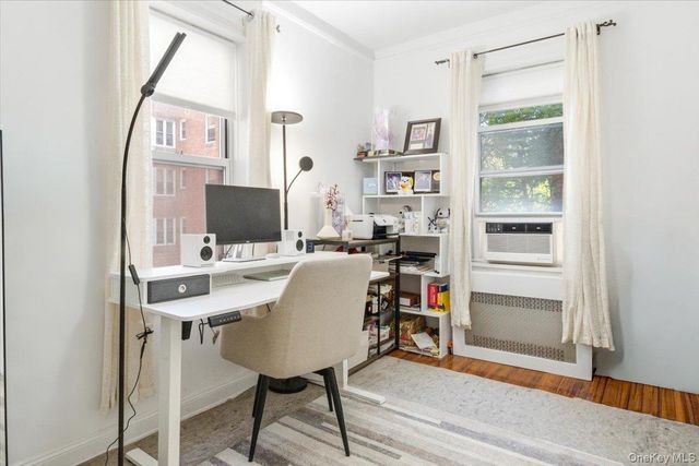 110-35 72nd Road 202, Forest Hills, NY 11375