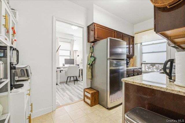 110-35 72nd Road 202, Forest Hills, NY 11375