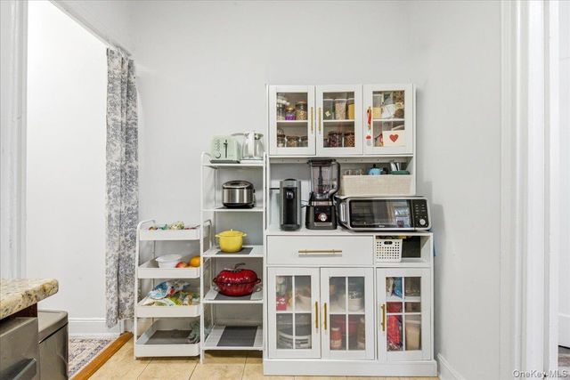 110-35 72nd Road 202, Forest Hills, NY 11375