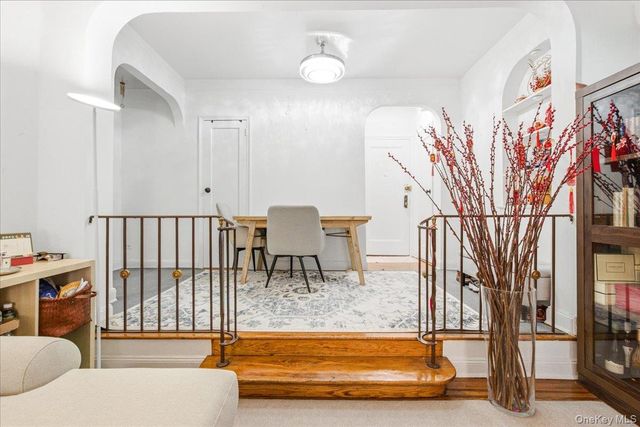 110-35 72nd Road 202, Forest Hills, NY 11375