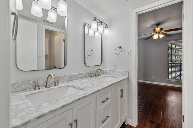 3818 N Hall Street 125, Dallas, TX 75219