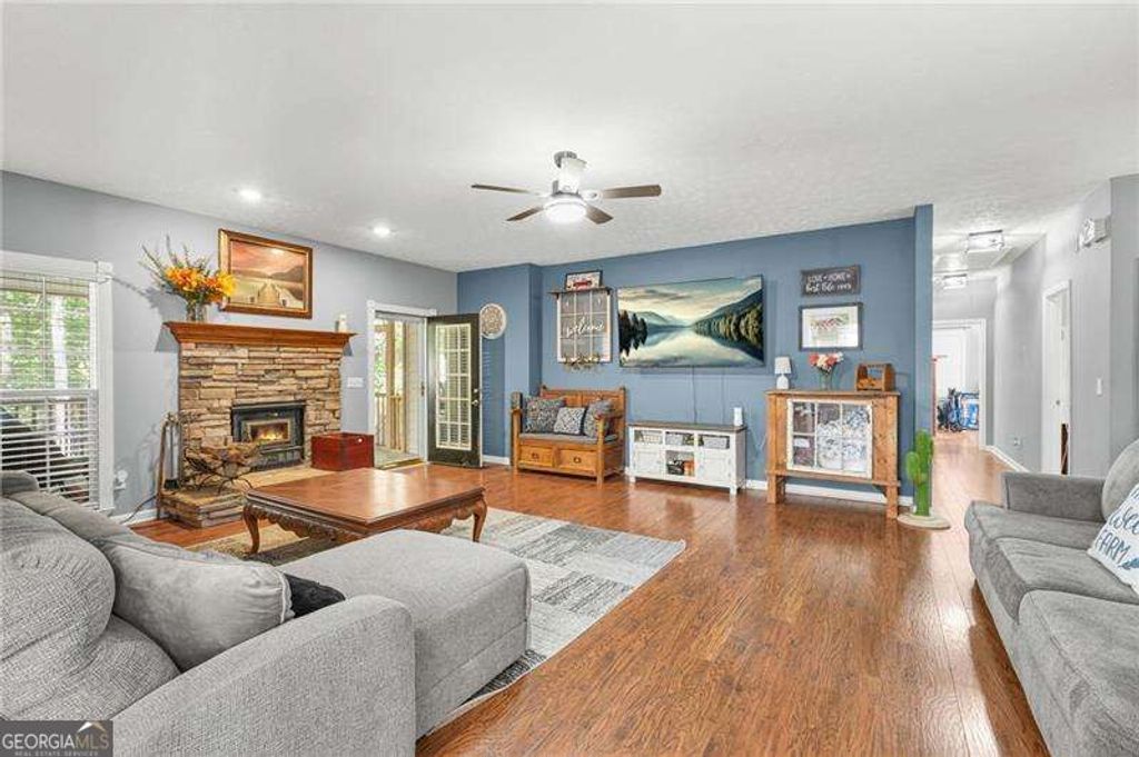 560 Mccready Drive, Dallas, GA 30157 — photo 3